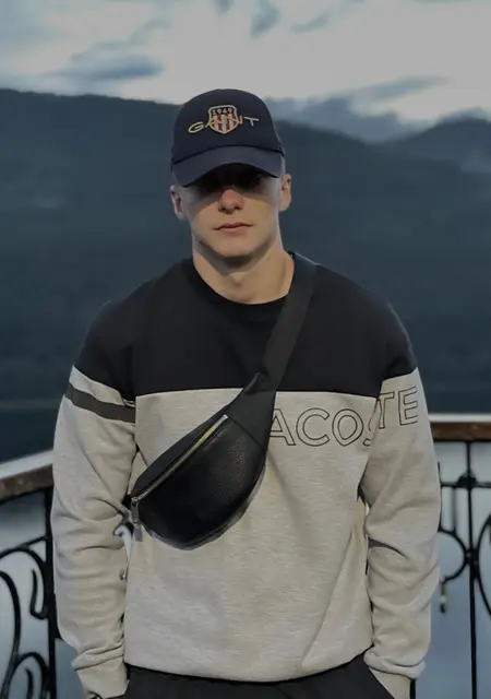 Я Александр, 25, из Биробиджана, ищу знакомство для общения