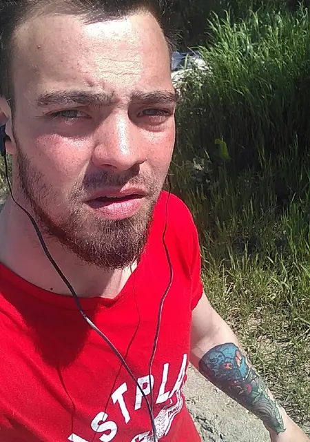 Максим из Березников, мне 29, познакомлюсь для приятного времяпровождения