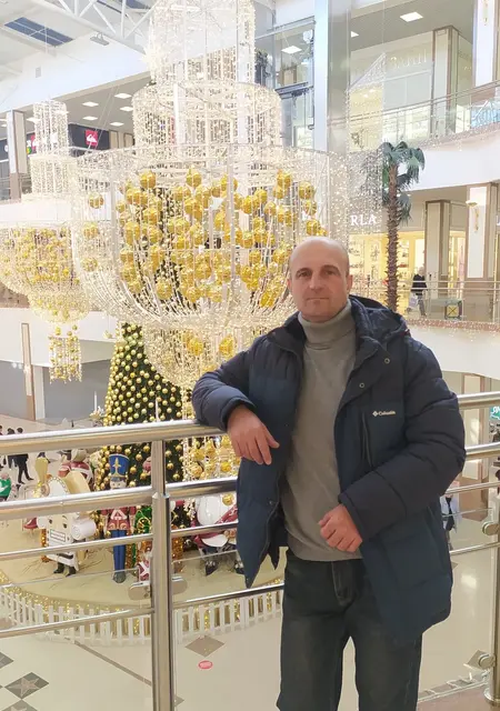 Вячеслав из Ленска, мне 45, познакомлюсь на одну ночь