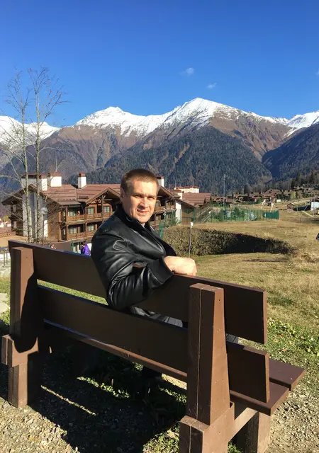 Я Александр, 39, знакомлюсь без обязательств в Перми