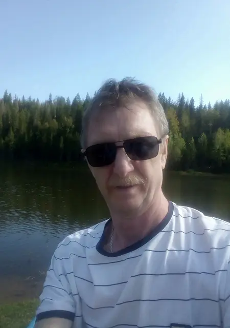 Володя из Губахи, ищу на сайте знакомства на одну ночь