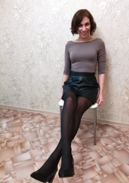 Антонина из Новосибирска, ищу на сайте постоянные отношения