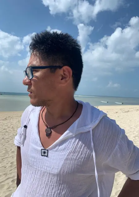 Я Жан, 33, из Оренбурга, ищу знакомство для постоянных отношений