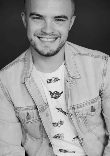 Саша з Ужгорода, мені 30 років, познайомлюсь без зобов'язань