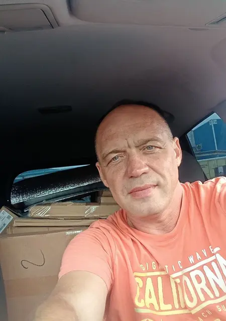 Роман из Шебекина, ищу на сайте знакомства на одну ночь