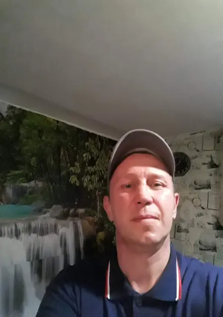 Костя из Бийска, мне 46, познакомлюсь для совместных путешествий