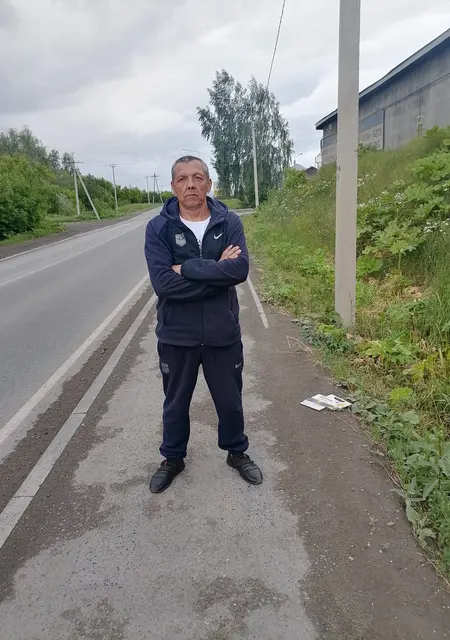 Роман из Горно-Алтайска, ищу на сайте знакомства на одну ночь