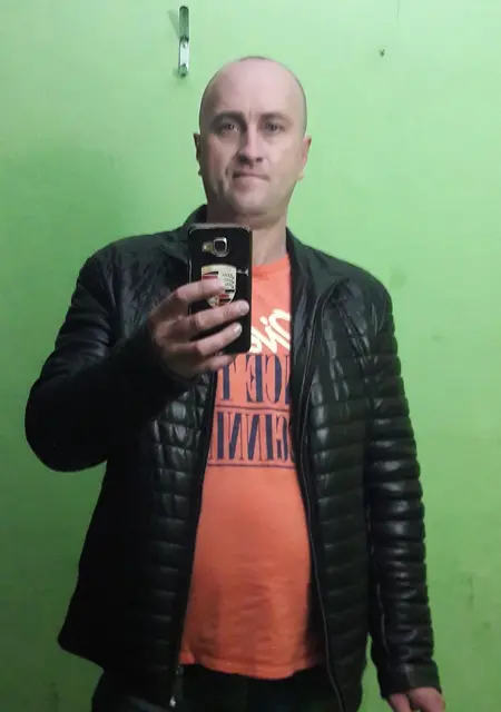 Я Сергей, 40, знакомлюсь на одну ночь в Усть-Илимске