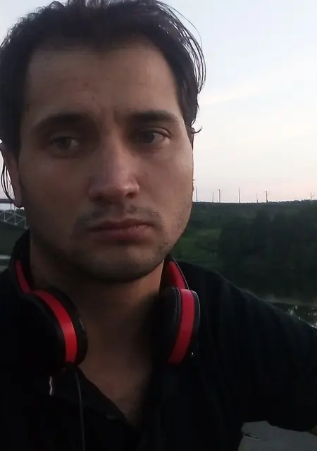 Я Алексей, 33, знакомлюсь для общения в Каменске-Уральском