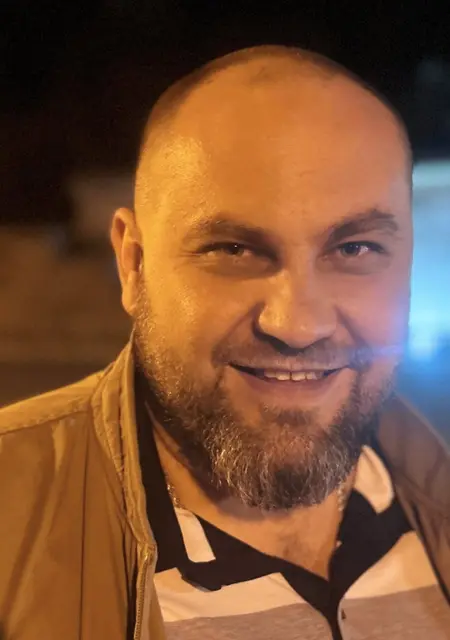 Александр из Минеральных Вод, мне 37, познакомлюсь без обязательств