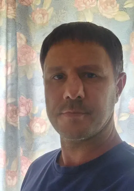 Я Дима, 46, из Междуреченска, ищу знакомства без обязательств