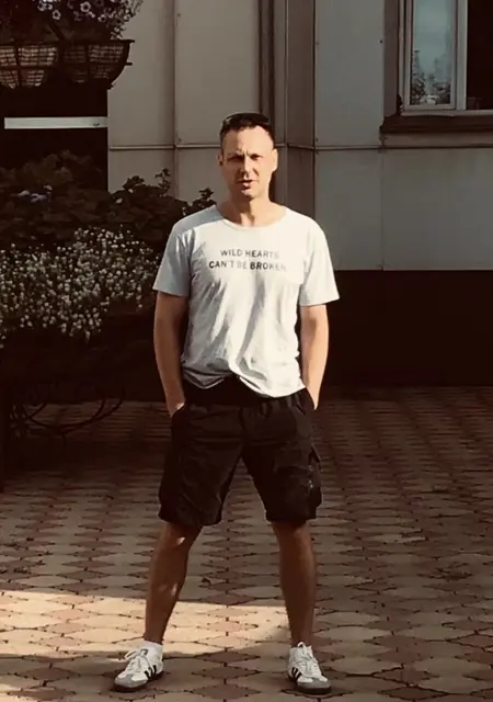 Я Денис, 35, знакомлюсь без обязательств в Абакане