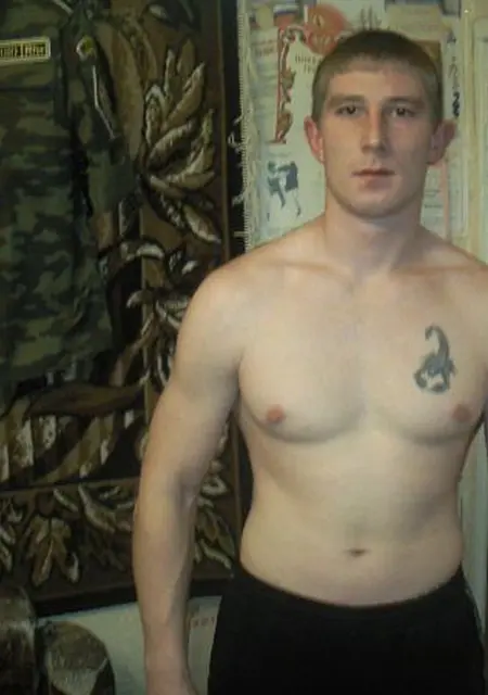 Dima из Пушкина, ищу на сайте знакомства на одну ночь