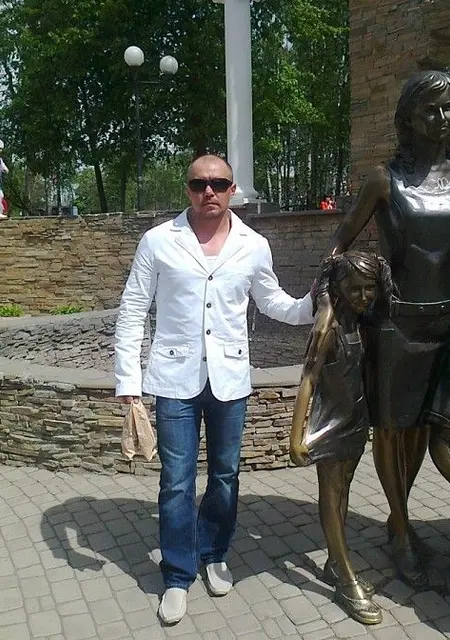 Я Ден, 49, из Белгорода, ищу знакомства без обязательств