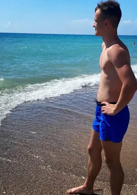 Я Кирилл, 20, знакомлюсь без обязательств в Волхове