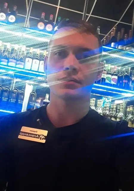 Я Ярослав, 30, из Архангельска, ищу знакомство для приятного времяпровождения