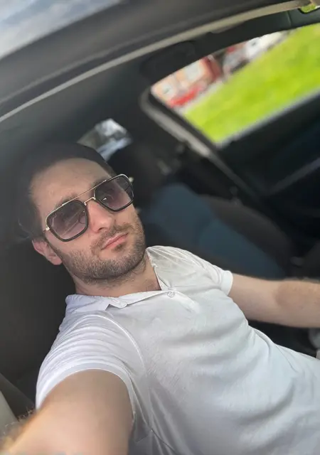 Я Сергей, 32, знакомлюсь без обязательств в Нефтеюганске