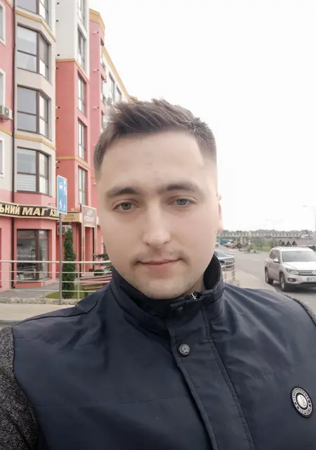 Я Сергей, 26, знакомлюсь для приятного времяпровождения в Ровно