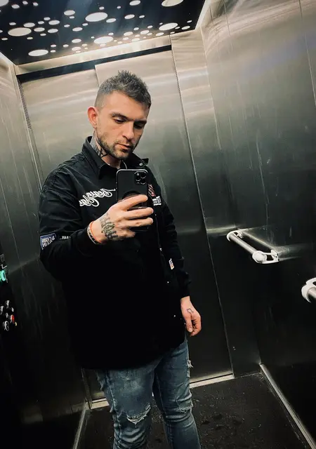 Дмитрий из Сочи, ищу на сайте знакомства на одну ночь