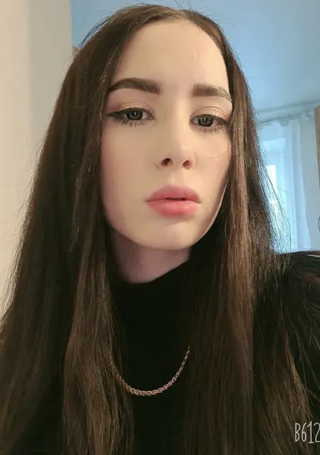 Я Алина, 24, из Санкт-Петербурга, ищу знакомство для постоянных отношений