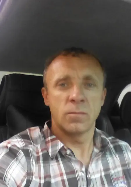 Я Вова, 50, из Бердска, ищу знакомство для приятного времяпровождения