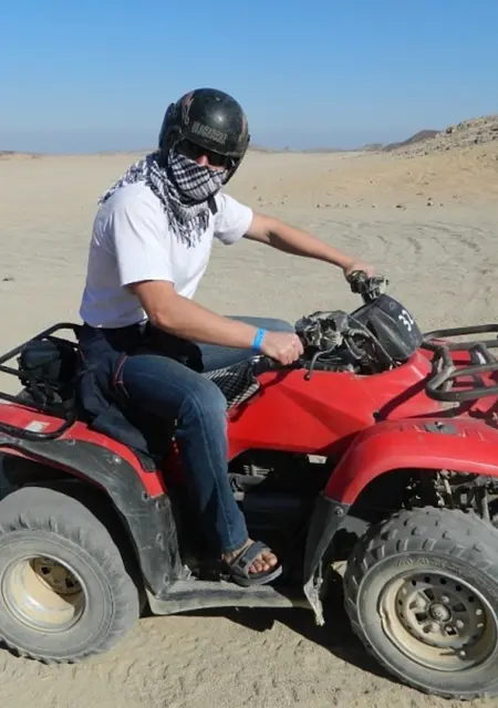 Я Саня, 40, знакомлюсь на одну ночь в Междуреченске