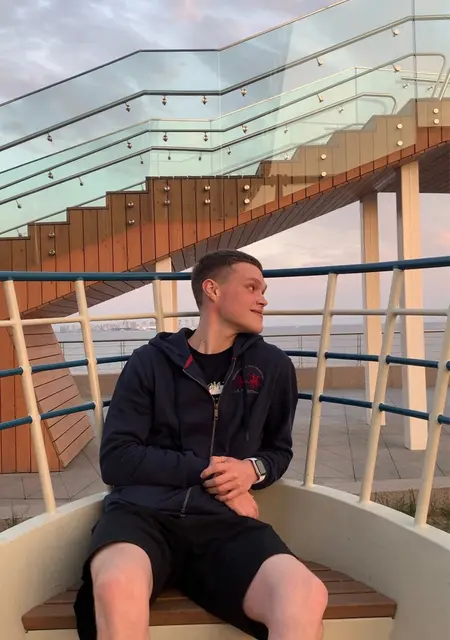 Иван из Вологды, мне 20, познакомлюсь на одну ночь