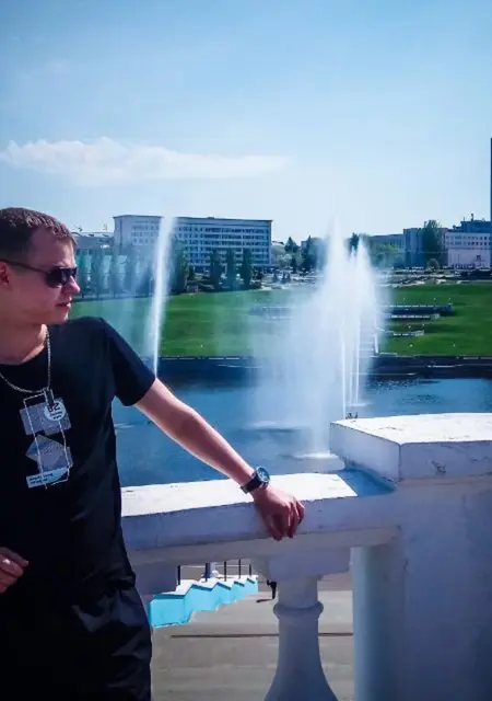 Я Алексей, 33, знакомлюсь для общения в Калуге