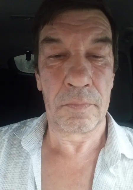 Сергей из Санкт-Петербурга, ищу на сайте знакомства на одну ночь