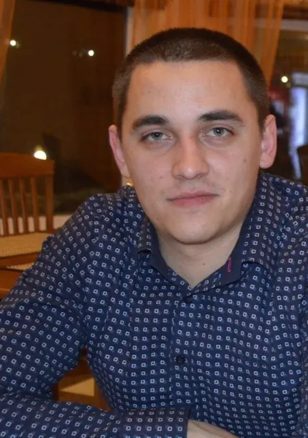 Я Саша, 35, из Тихорецка, ищу знакомства на одну ночь