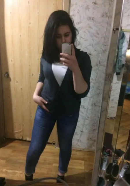 Я Виктория, 28, знакомлюсь без обязательств в Котельниках