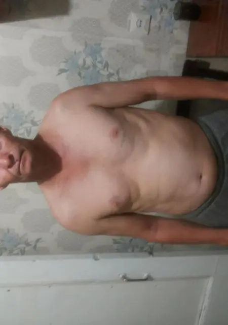 Макс из Ульяновска, мне 52, познакомлюсь на одну ночь