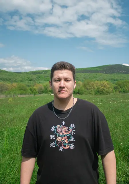 Максим из Севастополя, ищу на сайте знакомства на одну ночь