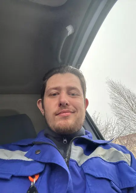 Я Евгений, 28, знакомлюсь без обязательств в Нижнем Тагиле
