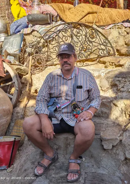 Павел из Каменска-Уральского, мне 51, познакомлюсь на одну ночь