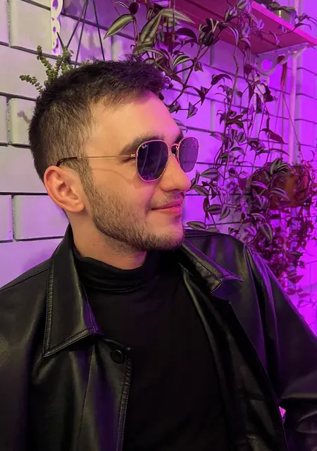 Doctor из Москвы, мне 24, познакомлюсь для приятного времяпровождения