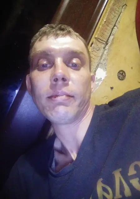 Алексей из Оби, мне 38, познакомлюсь для приятного времяпровождения