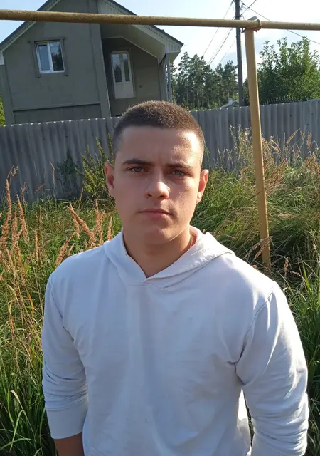 Сергей из Липецка, ищу на сайте знакомства на одну ночь