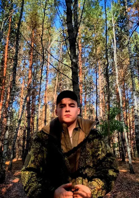 Я Кирилл, 20, знакомлюсь на одну ночь в Москве