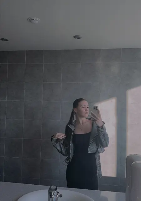 Полина из Екатеринбурга, мне 20, познакомлюсь для совместных путешествий