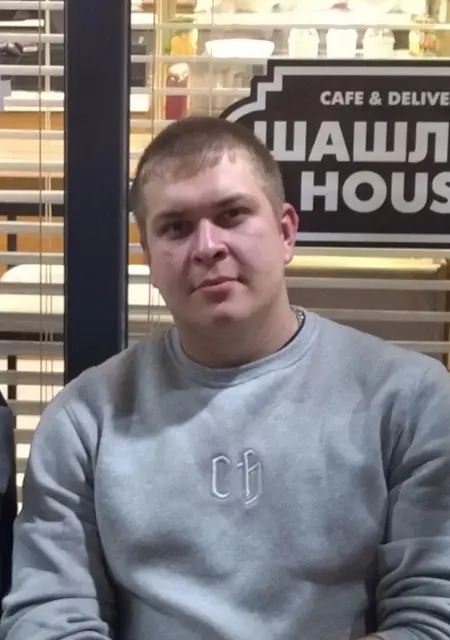 Я Сергей, 21, из Щелкина, ищу знакомства без обязательств