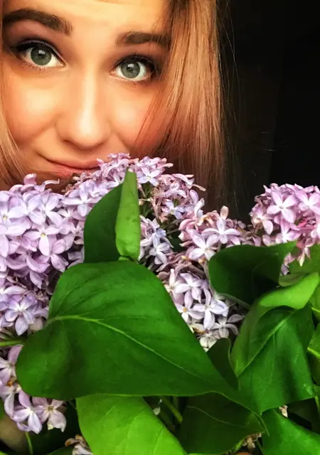 Я Арина, 27, из Ногинска, ищу знакомства без обязательств