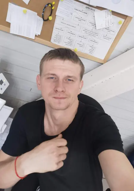 Я Андрей, 28, из Чехова, ищу знакомства без обязательств