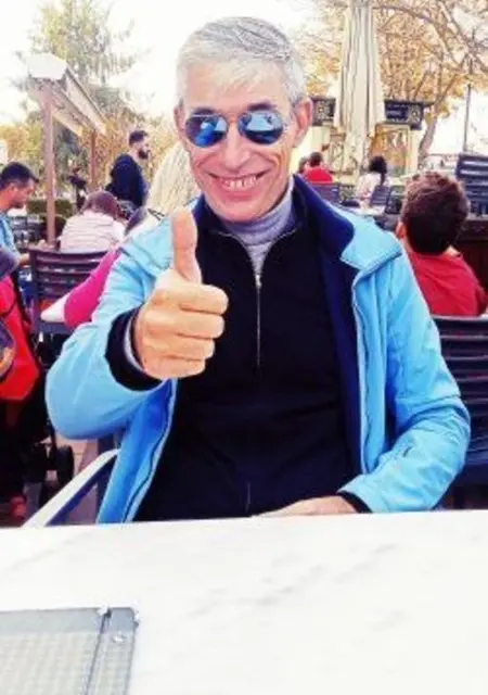 Yunus из Афин, мне 45, познакомлюсь без обязательств