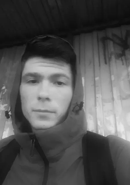 Егор из Калача, ищу на сайте знакомства на одну ночь