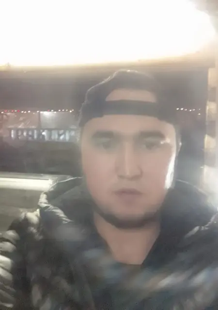 Эдуард из Истры, мне 27, познакомлюсь без обязательств