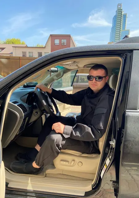 Александр из Новопскова, мне 39, познакомлюсь без обязательств