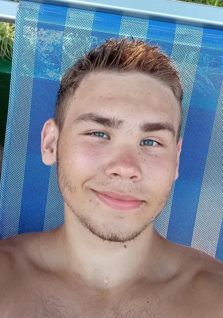 Игорь из Воронежа, ищу на сайте знакомства на одну ночь