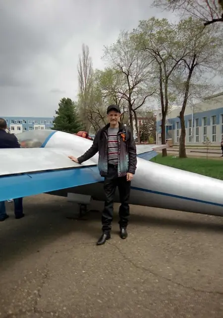 Я Виталий, 57, из Омска, ищу знакомства на одну ночь