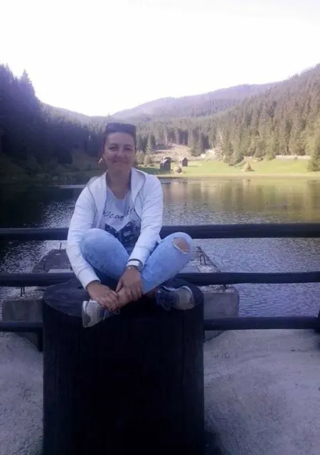 Я Daniela, 45, из Бухареста, ищу знакомство